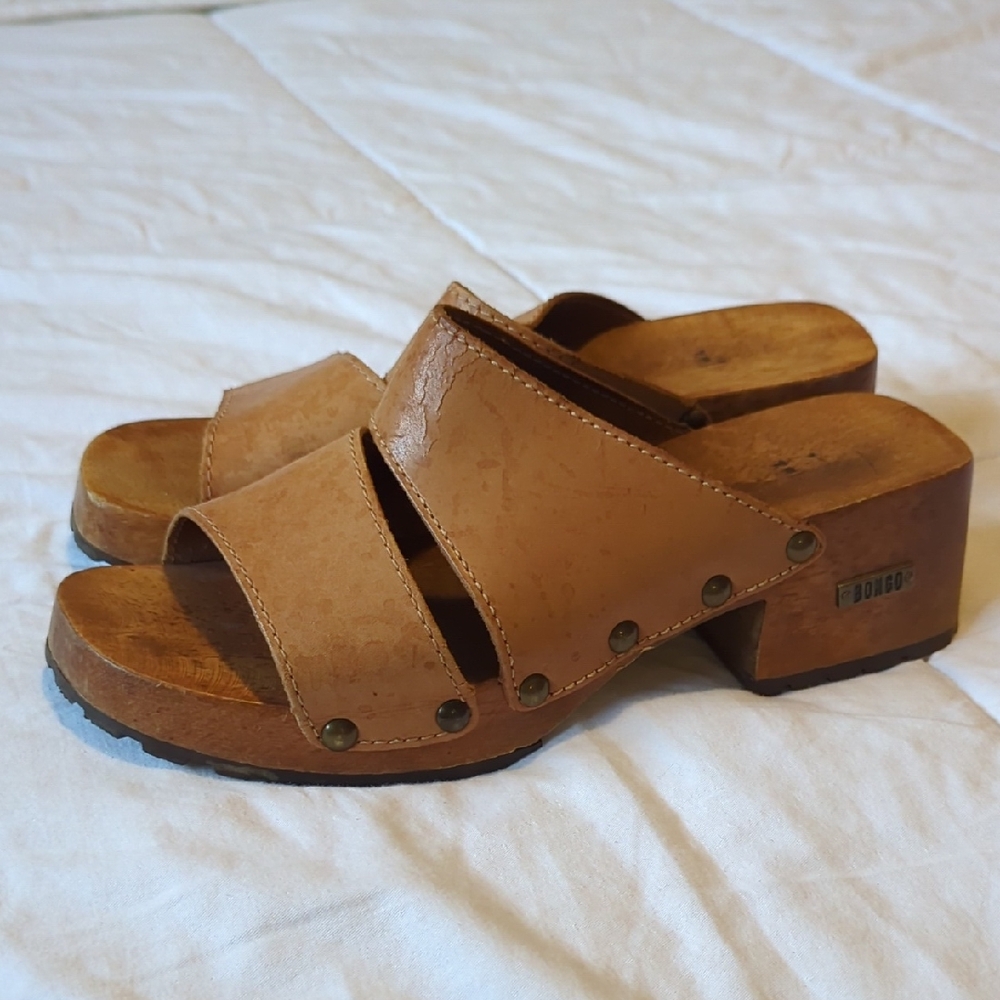 BONGO Tan Leather Mules with Stud Accents